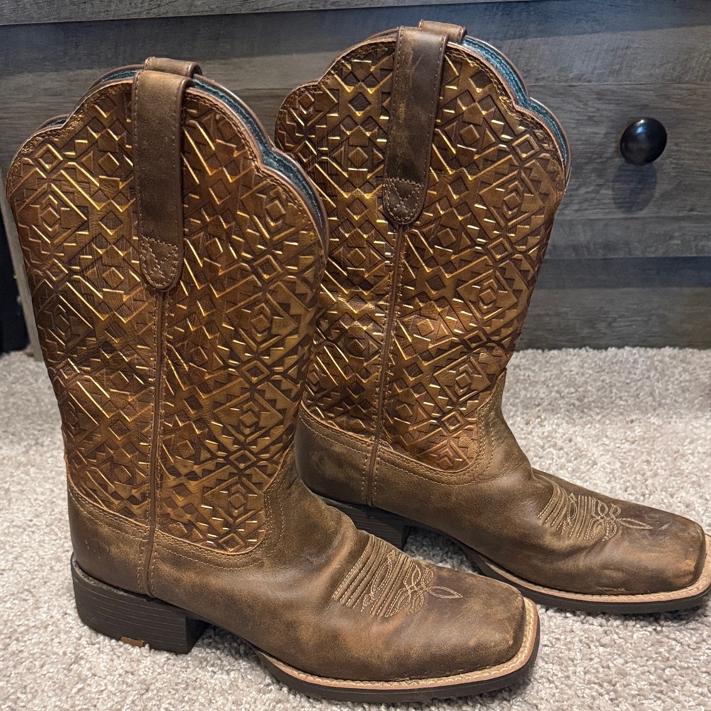 Women’s Ariat Gold Aztec Embossed Leather Western Boots
